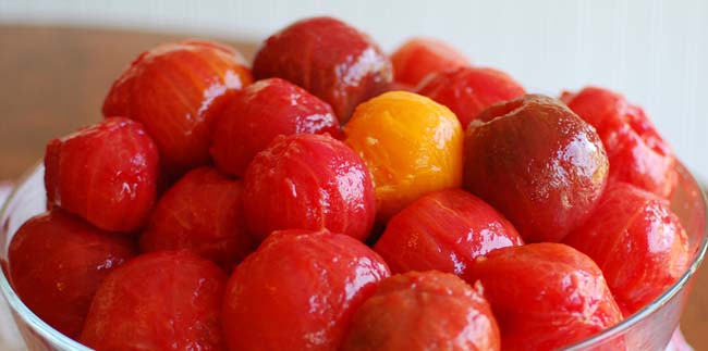 How to Peel and Seed Fresh Tomatoes