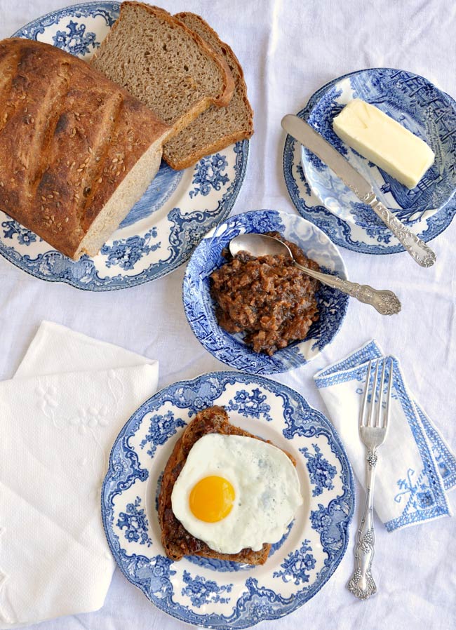 Post image for Fig, Caramelized Onion, and Bacon Jam
