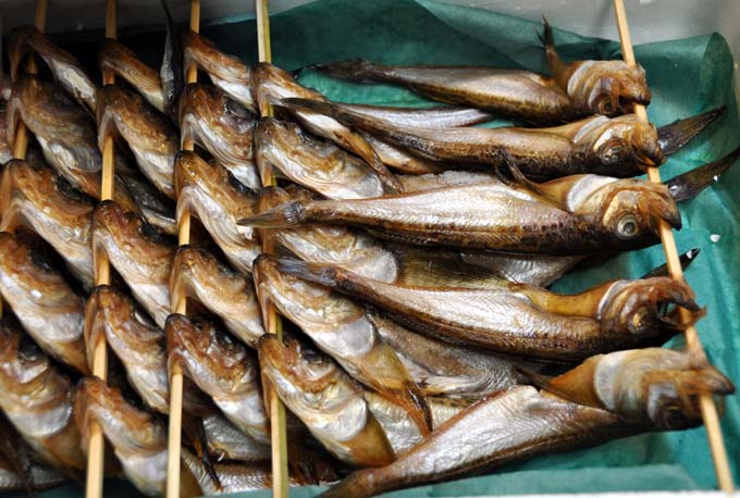 TsukijiSkeweredFish Tsukiji market