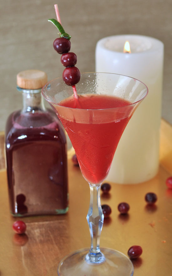 Post image for Cranberry Vanilla Bean Syrup, a Compote and a Cocktail